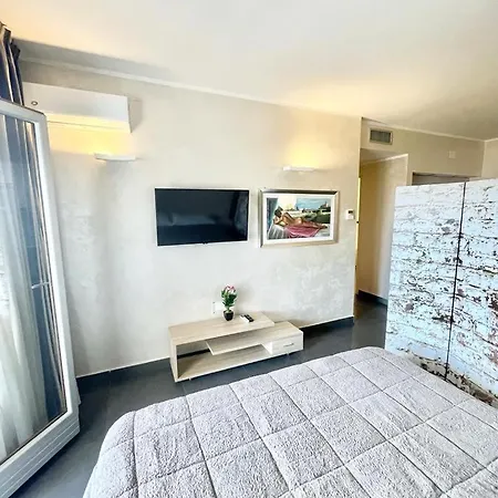 Suite Rooms Cosenza Exterior photo